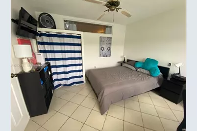873 NE 195th St #308, Miami, FL 33179 - Photo 23