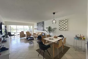873 NE 195th St, Miami, FL 33179 - Photo 7