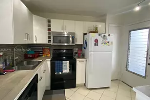 873 NE 195th St, Miami, FL 33179 - Photo 19