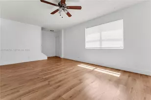 5653 Blueberry Ct, Lauderhill, FL 33313 - Photo 15
