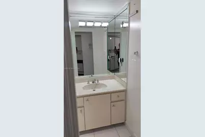 6921 Environ Blvd #4P, Lauderhill, FL 33319 - Photo 41
