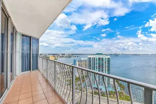 7601 E Treasure Dr, North Bay Village, FL 33141 - Photo 5