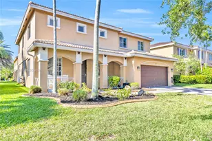 945 NW 206th St, Miami Gardens, FL 33169 - Photo 1