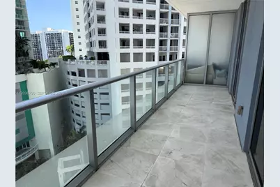 1300 Brickell Bay Dr #1003, Miami, FL 33131 - Photo 13