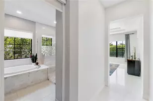 9358 Meridian Dr W, Parkland, FL 33076 - Photo 27