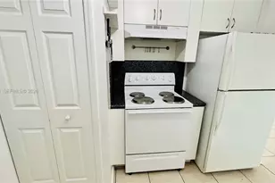2415 NW 16th St Rd, Miami, FL 33125 - Photo 13