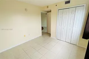 2415 NW 16th St Rd, Miami, FL 33125 - Photo 19