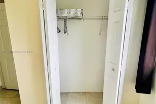 2415 NW 16th St Rd, Miami, FL 33125 - Photo 21
