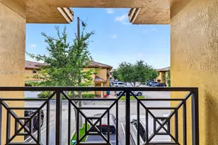 11115 W Okeechobee Rd, Hialeah Gardens, FL 33018 - Photo 29