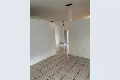 14770 SW 60th St, Miami, FL 33193 - Photo 5