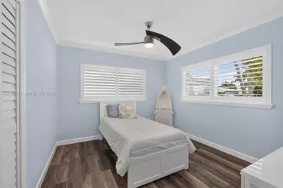 417 NW 46th St, Oakland Park, FL 33309 - Photo 19