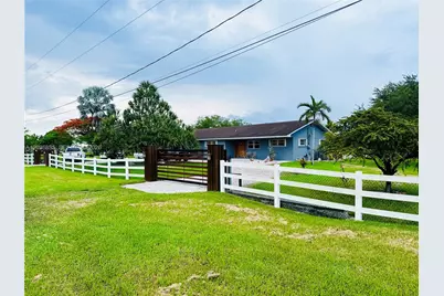 21217 SW 160 St, Miami, FL 33187 - Photo 1