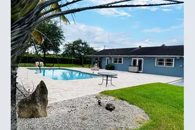 21217 SW 160 St, Miami, FL 33187 - Photo 47
