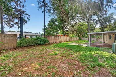 1944 SW 48th Avenue, Gainesville, FL 32608 - Photo 51