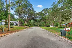 1944 SW 48th Ave, Gainesville, FL 32608 - Photo 53
