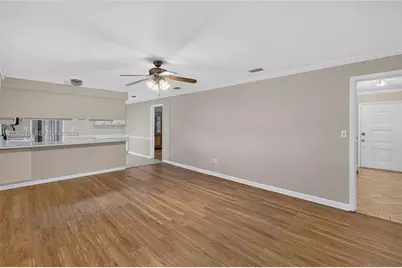 1944 SW 48th Avenue, Gainesville, FL 32608 - Photo 35