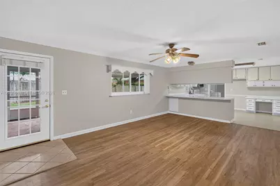 1944 SW 48th Avenue, Gainesville, FL 32608 - Photo 35