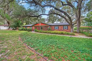 1944 SW 48th Ave, Gainesville, FL 32608 - Photo 3