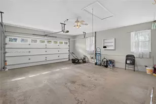 1944 SW 48th Ave, Gainesville, FL 32608 - Photo 43