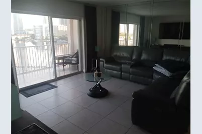 400 Golden Isles Dr #55, Hallandale Beach, FL 33009 - Photo 17