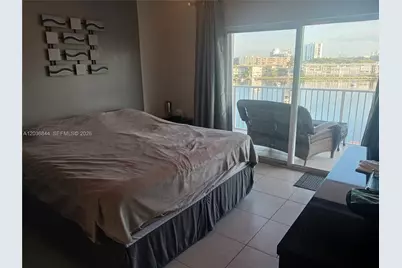 400 Golden Isles Dr #55, Hallandale Beach, FL 33009 - Photo 11