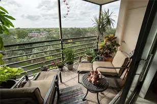 1400 St Charles Pl, Pembroke Pines, FL 33026 - Photo 15