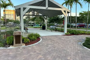 1400 St Charles Pl, Pembroke Pines, FL 33026 - Photo 33