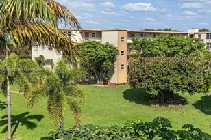 2615 NE 3rd Ct, Boynton Beach, FL 33435 - Photo 15