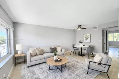 335 SW 20th St #7, Fort Lauderdale, FL 33315 - Photo 1