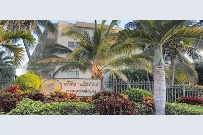 250 181st Dr #108, Sunny Isles Beach, FL 33160 - Photo 1