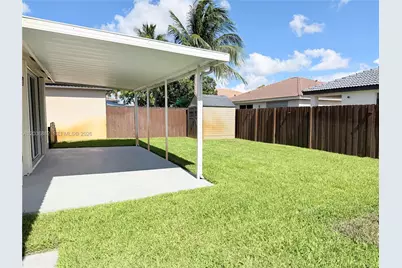 8024 NW 198th Ter #-, Hialeah, FL 33015 - Photo 35