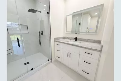 8024 NW 198th Ter #-, Hialeah, FL 33015 - Photo 27