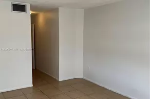 1680 NE 191st St, Miami, FL 33179 - Photo 17