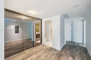 650 NE 32nd St, Miami, FL 33137 - Photo 17