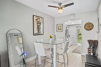 19 Abbey Ln #104, Delray Beach, FL 33446 - Photo 5
