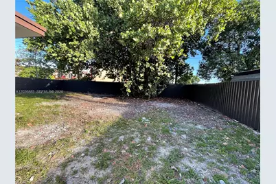 1310 Sharazad Blvd, Opa Locka, FL 33054 - Photo 23