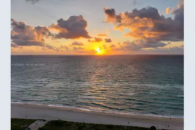 2555 Collins Ave #2207, Miami Beach, FL 33140 - Photo 1