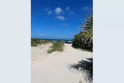 2555 Collins Ave #2207, Miami Beach, FL 33140 - Photo 19
