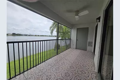 1024 S Independence Dr #1024E, Homestead, FL 33034 - Photo 17