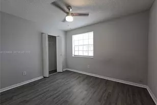 1024 S Independence Dr, Homestead, FL 33034 - Photo 13