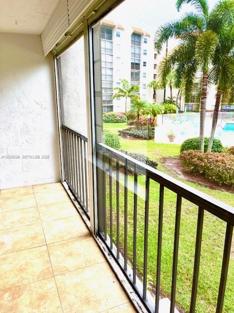 3920 Inverrary Blvd #204C - 3920 Inverrary Blvd #204C, Lauderhill, FL 33319 Luxury Property | Jose Angel Pina