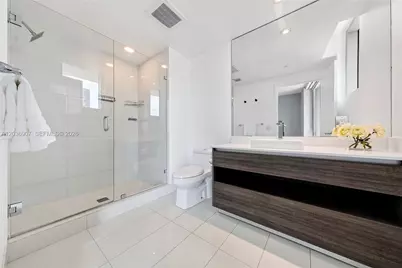 1100 S Miami Ave #1804, Miami, FL 33130 - Photo 23