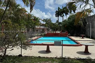 2916 Funston St, Hollywood, FL 33020 - Photo 9