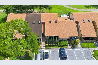 2152 SW 81st Way #2152, Davie, FL 33324 - Photo 13