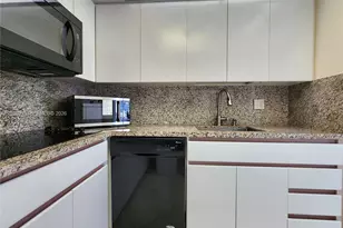 3505 S Ocean Dr, Hollywood, FL 33019 - Photo 13