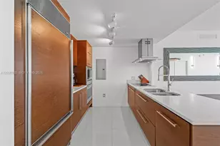 495 Brickell Ave, Miami, FL 33131 - Photo 17
