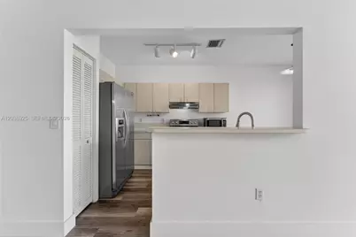 1361 NW 126th Way, Sunrise, FL 33323 - Photo 5