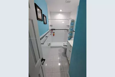 11934 SW 181st St, Miami, FL 33177 - Photo 9