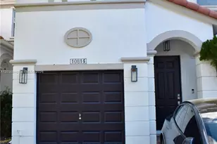 10814 NW 81st Ln, Doral, FL 33178 - Photo 1