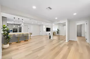 1178 Grant St, Hollywood, FL 33019 - Photo 5